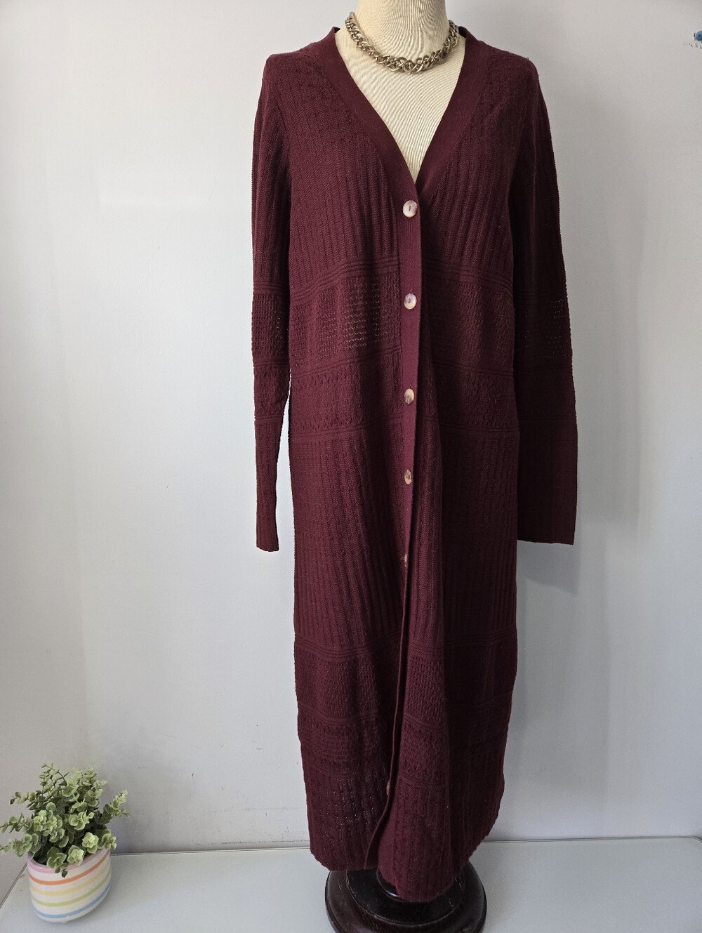 Sanctuary Long Button-Front Knit Cardigan Sweater - Burgundy. Size 1X